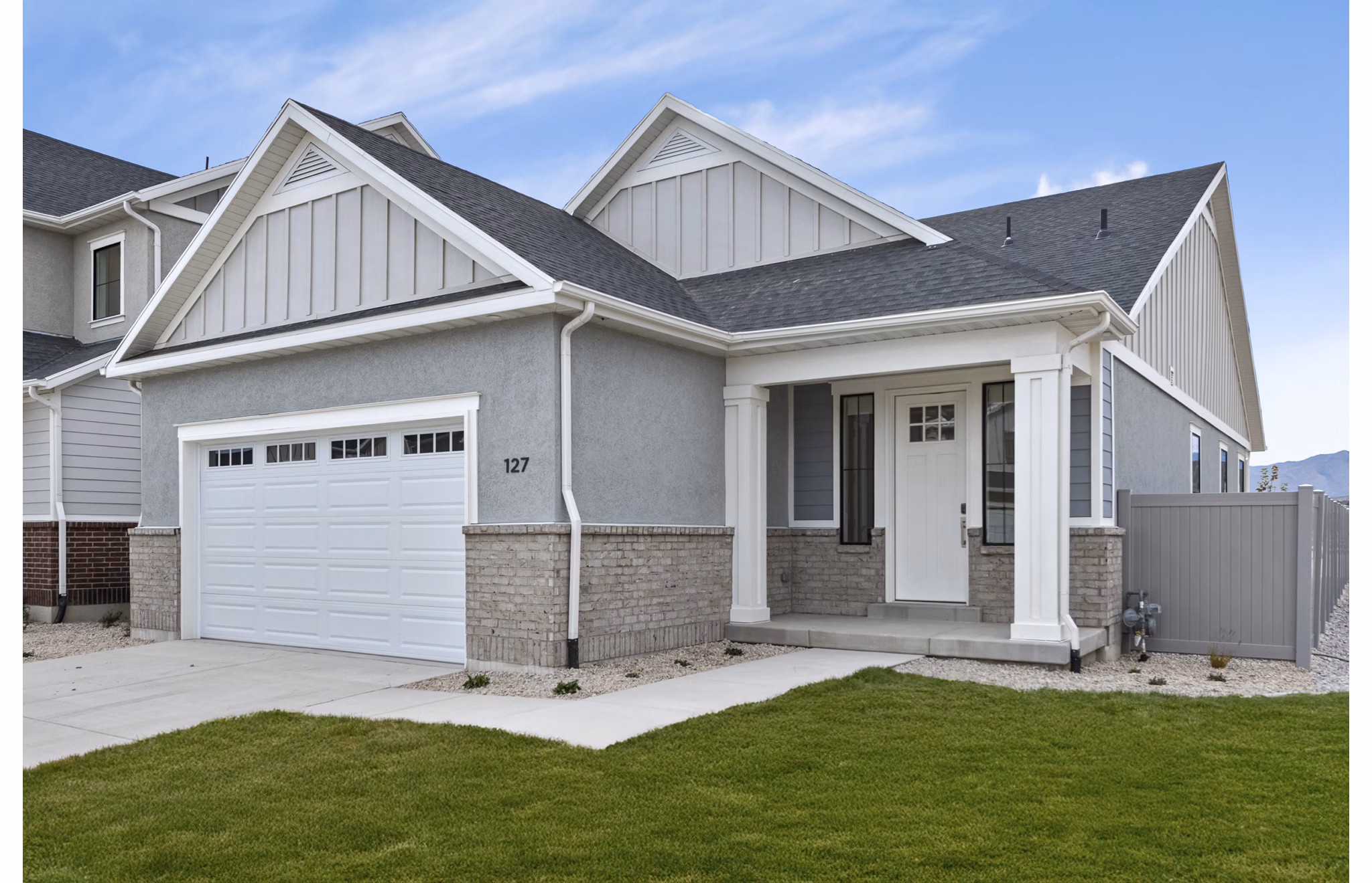 building/exterior at Viviano at Saratoga Springs Apartments