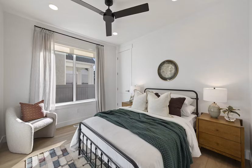 bedroom at Viviano at Saratoga Springs Apartments