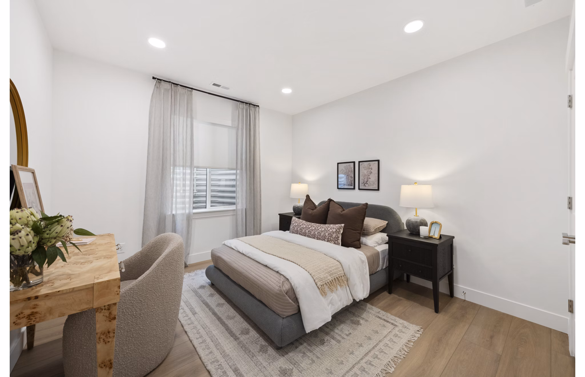 bedroom at Viviano at Saratoga Springs Apartments