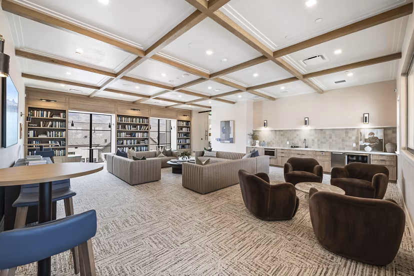 clubhouse at Viviano at Saratoga Springs Apartments