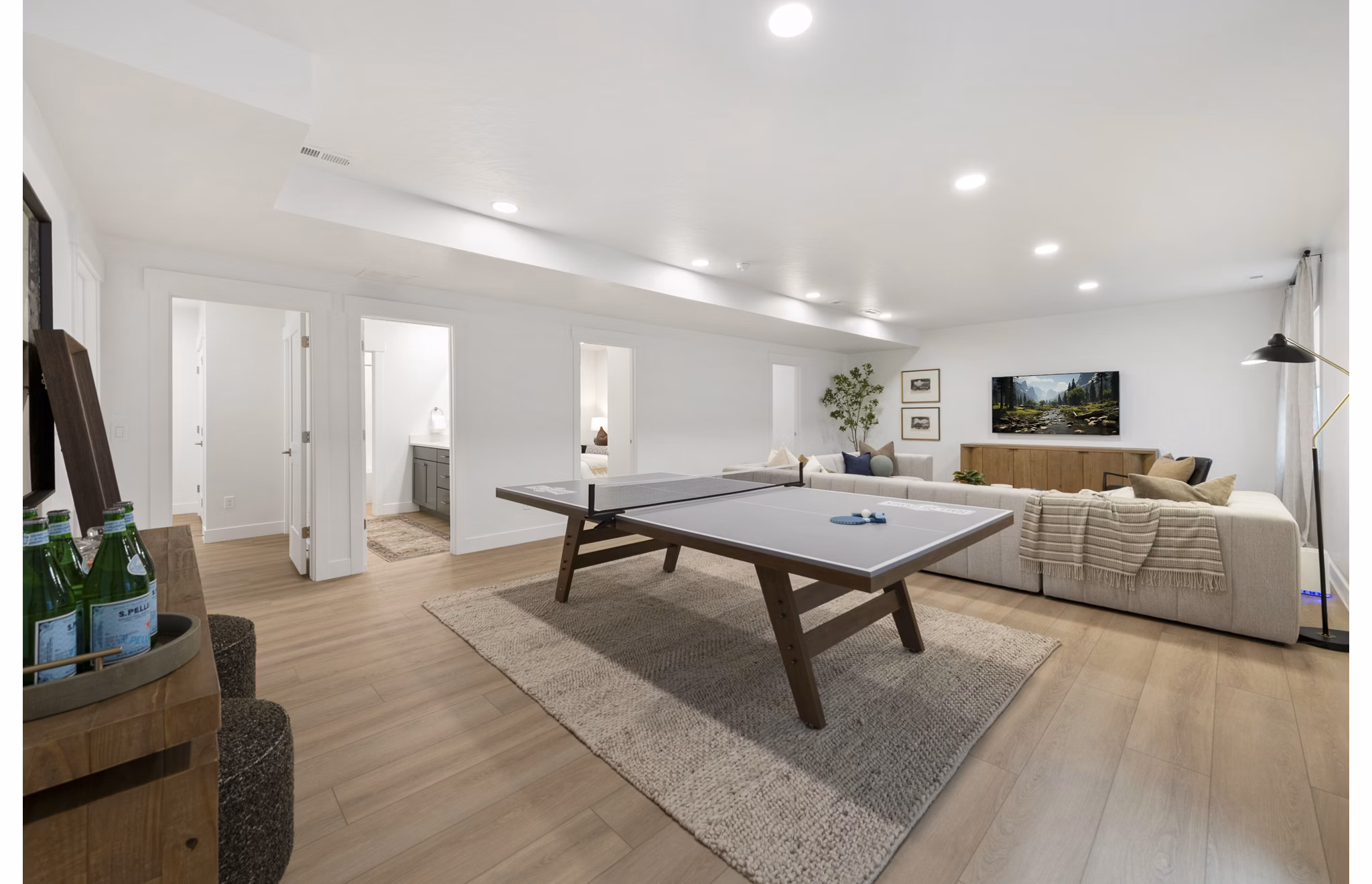 Clubhouse/Lobby at Viviano at Saratoga Springs Apartments