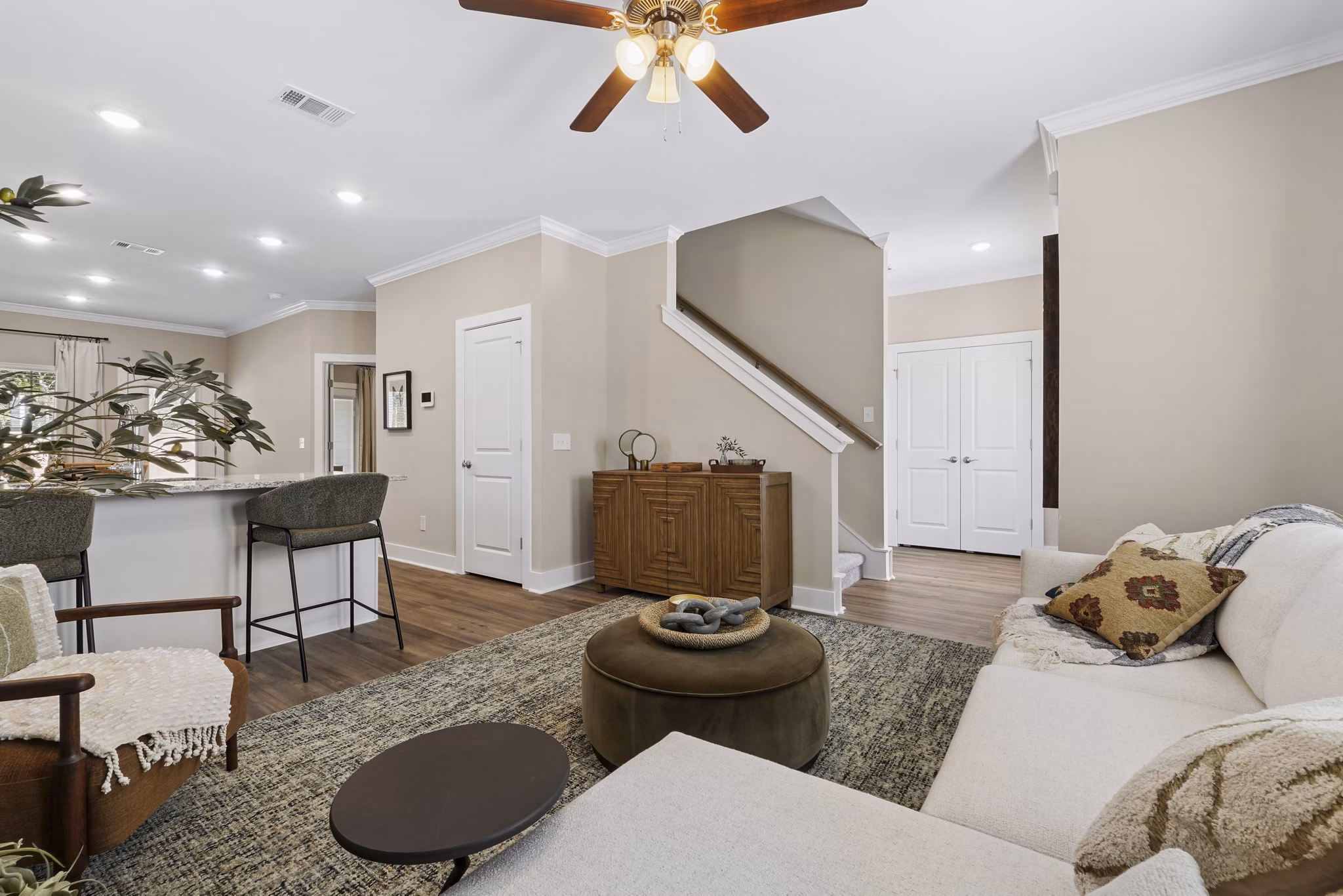 living room at River Ford Apartments 