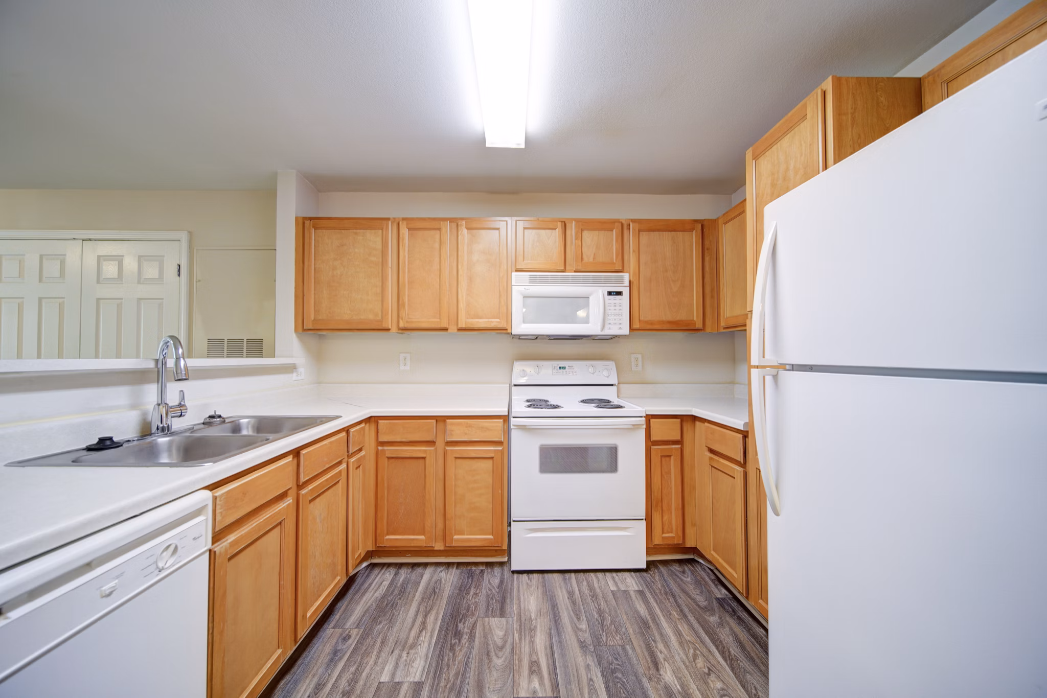 kitchen at Heritage Apartments 