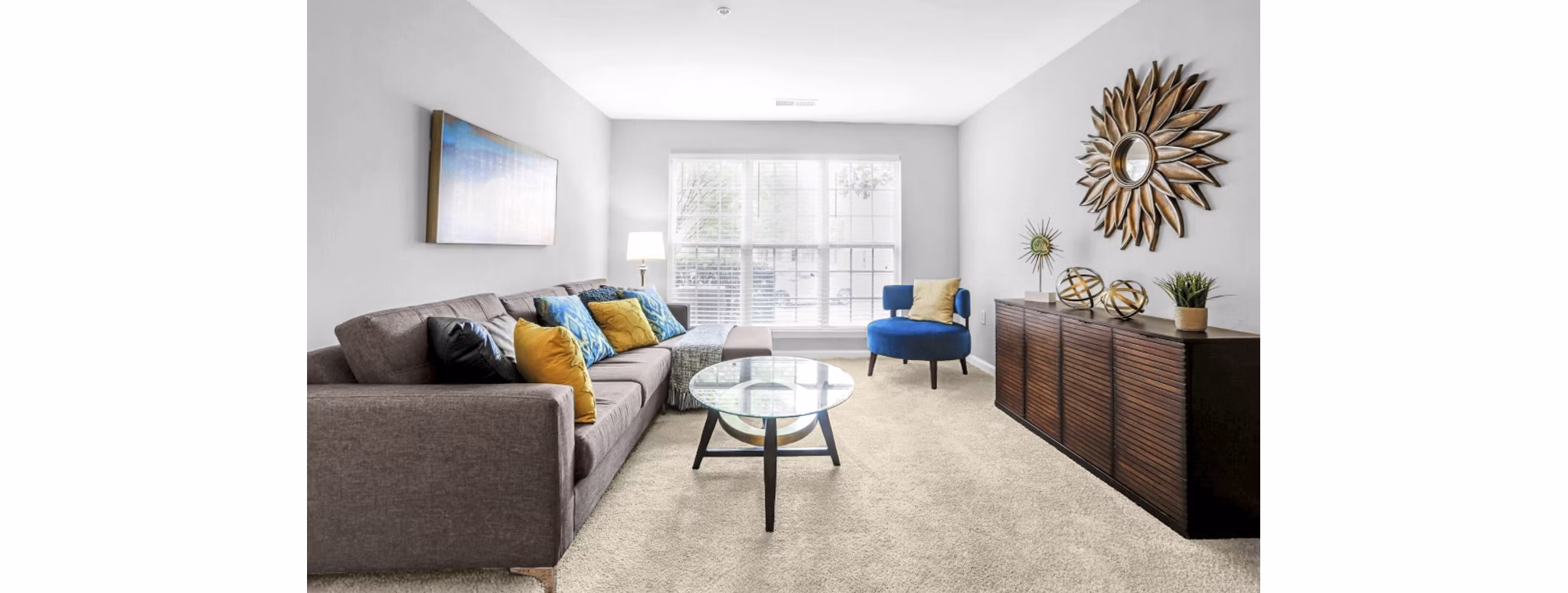 living room at Heritage Apartments 
