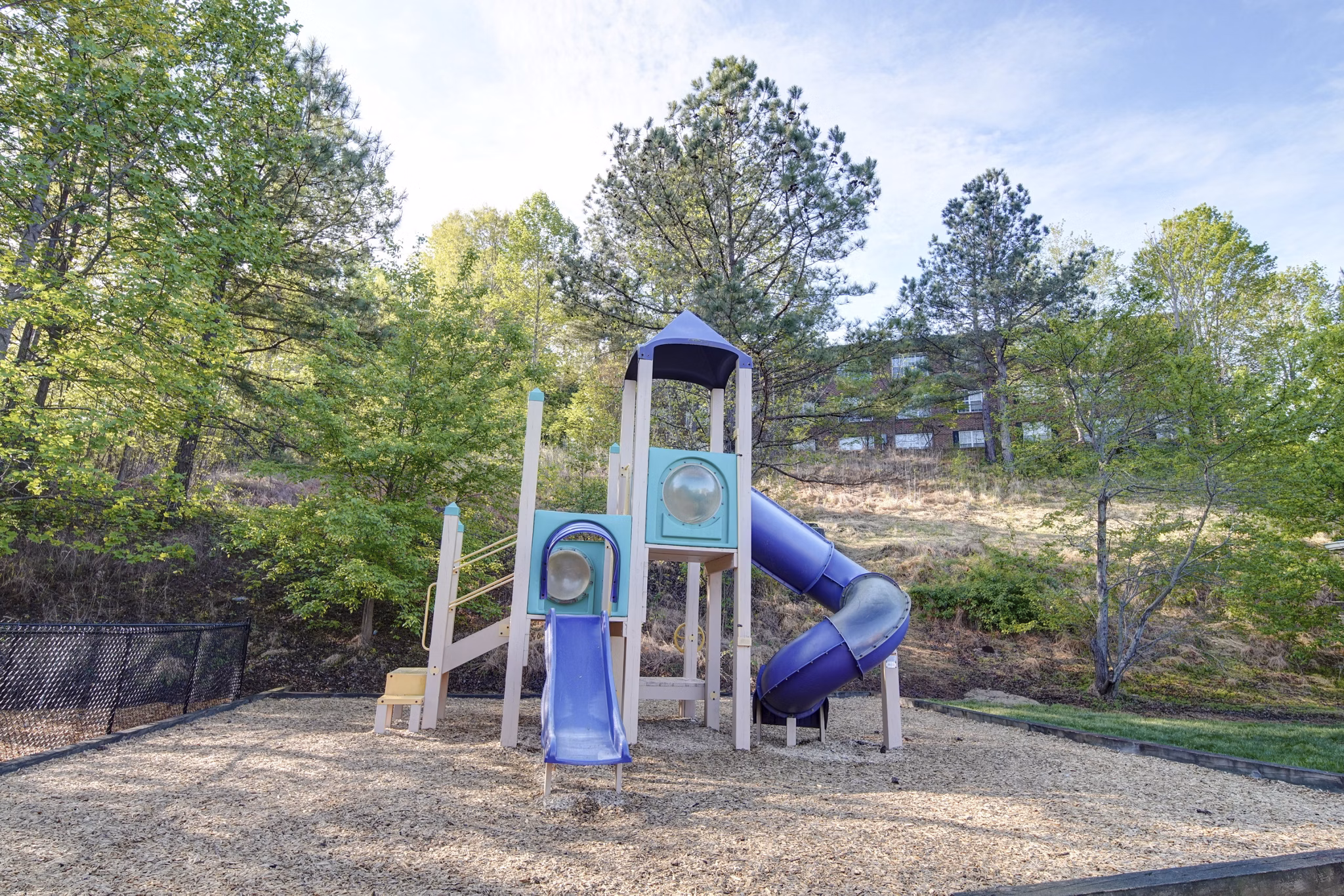 recreational area at Heritage Apartments 