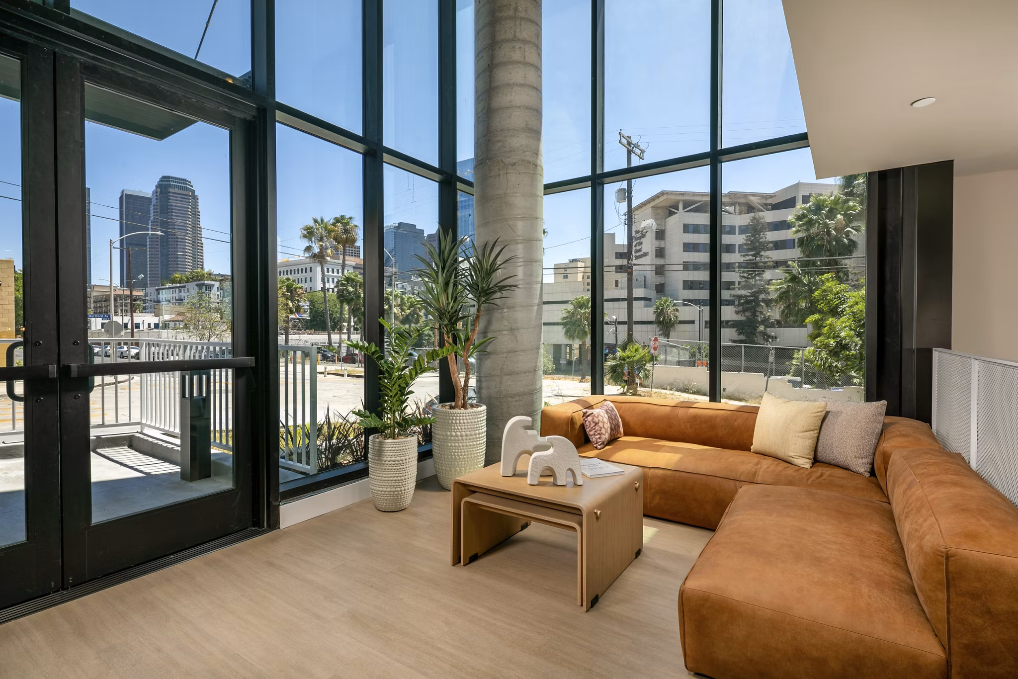 Property images of West 5th LA