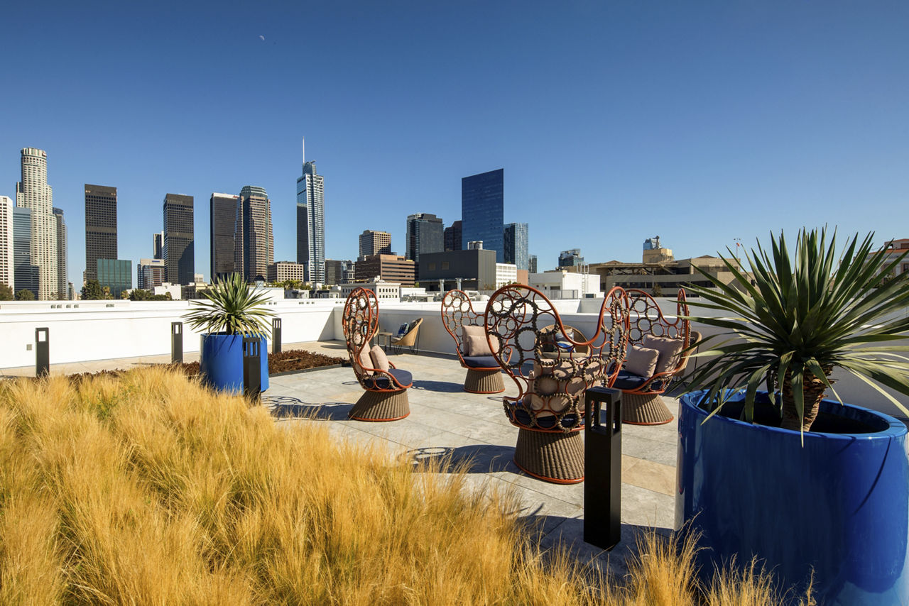 Roof deck at West 5Th La (5 of 7)
