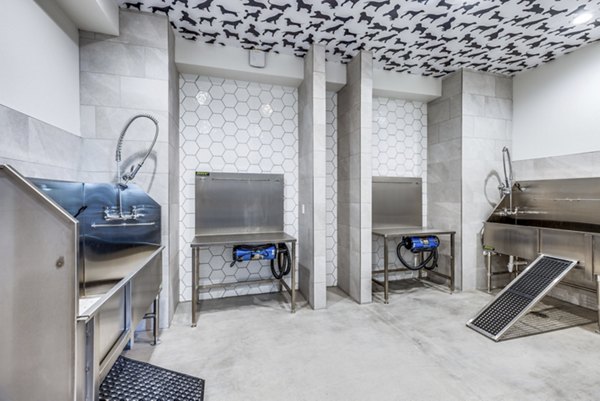 dog wash station at Alpine Ten55 Apartments