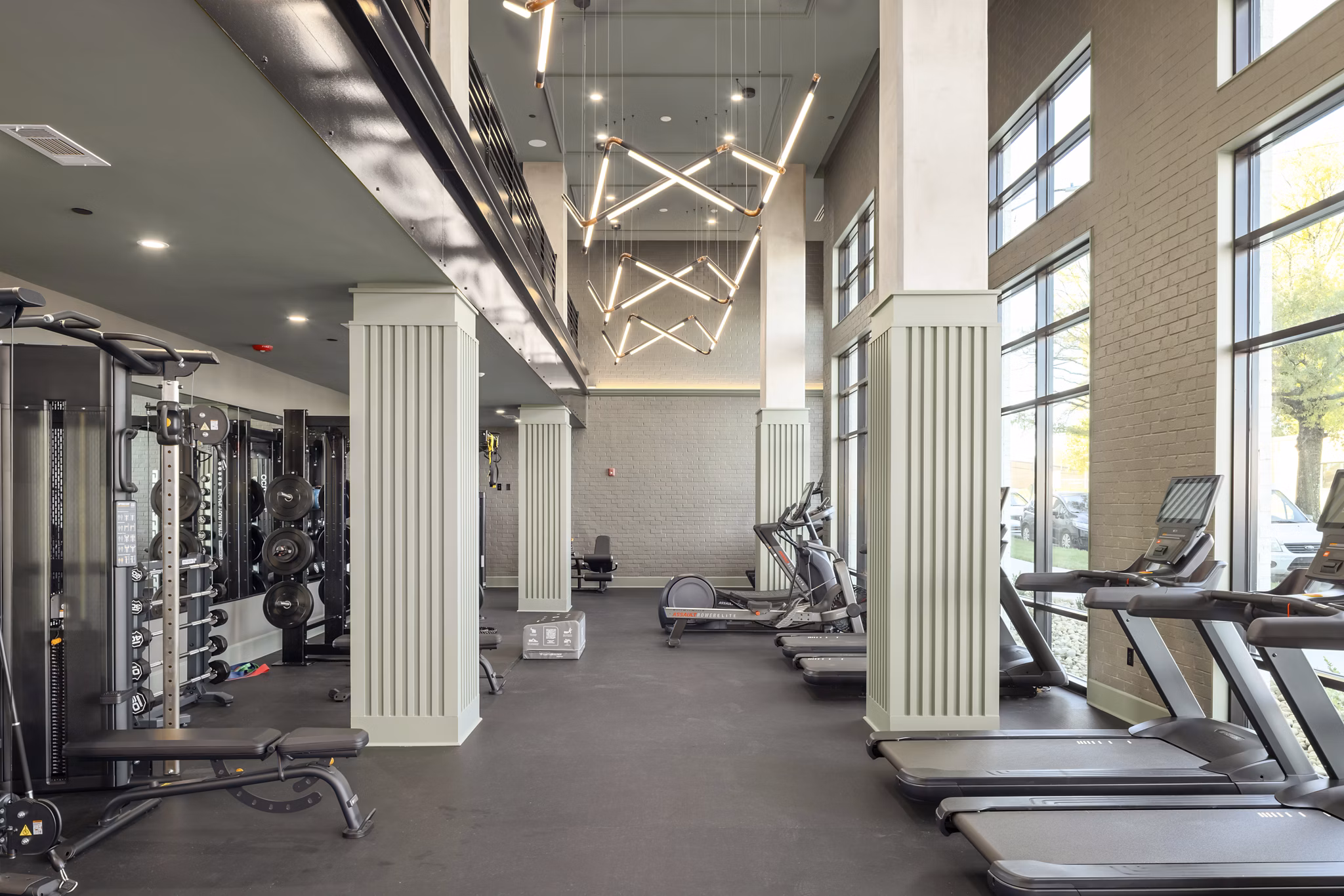 fitness center at Alta Rochelle Apartments