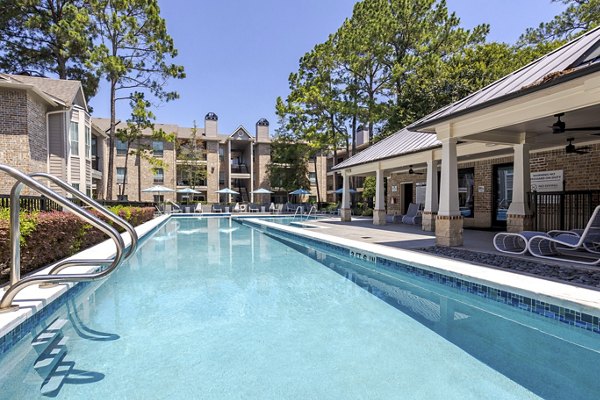 pool at Town Center Crossing Apartments