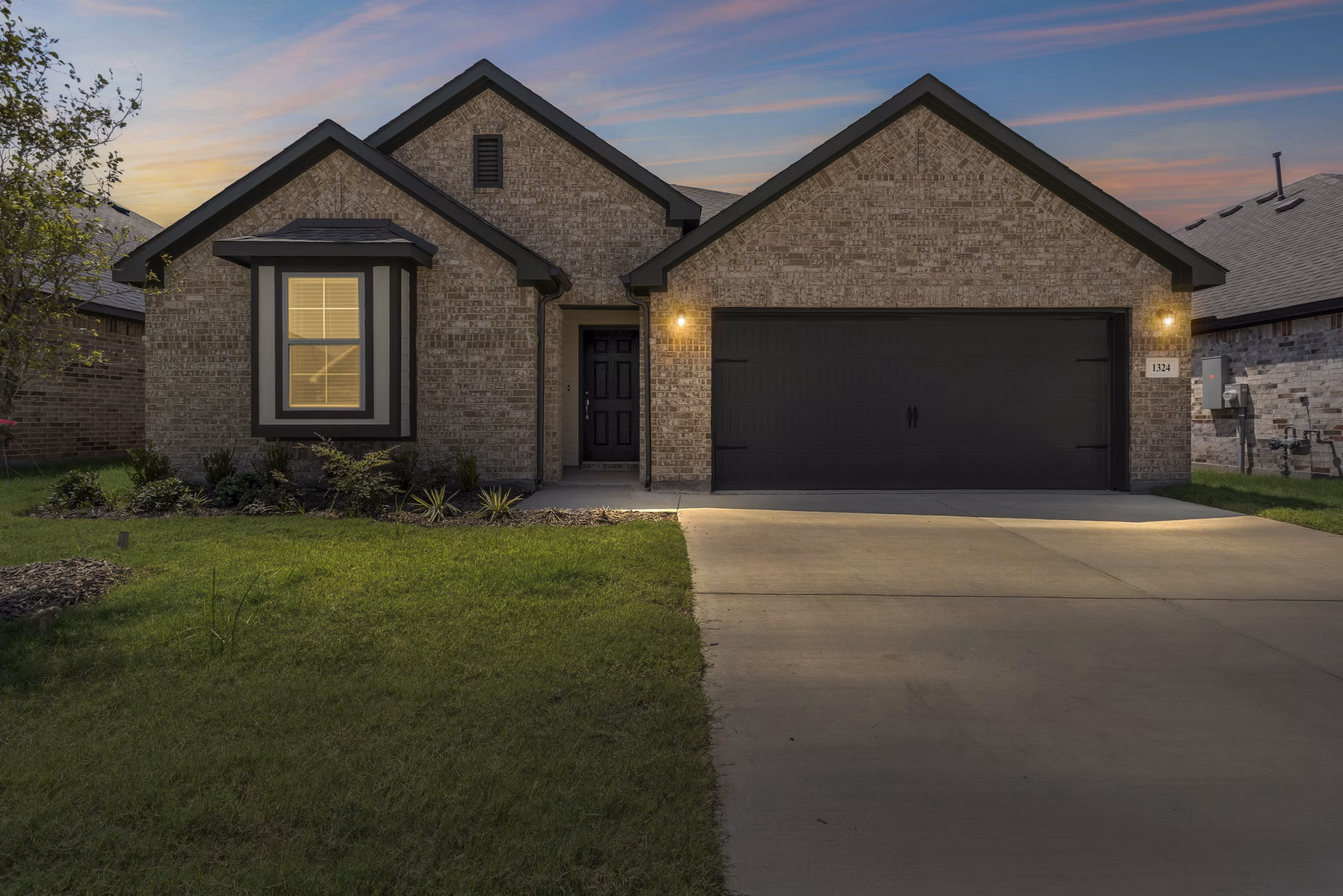 building at Meadowlark at Wildflower Ranch Apartments