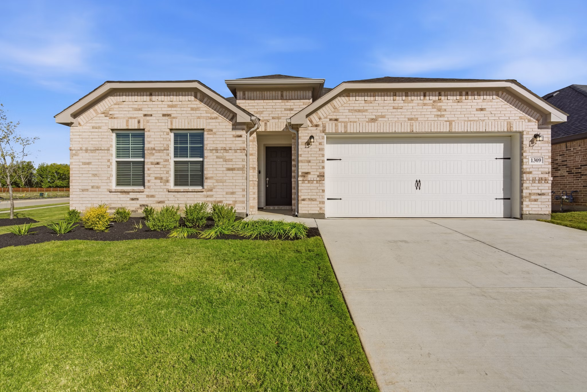 building at Meadowlark at Wildflower Ranch Apartments