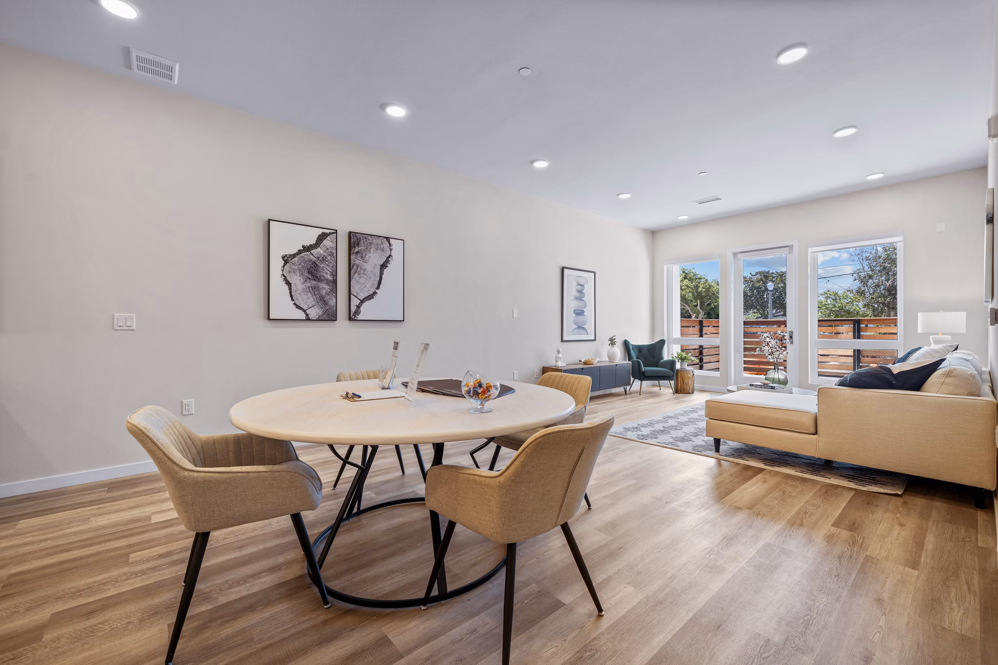 dining room at Province Apartments