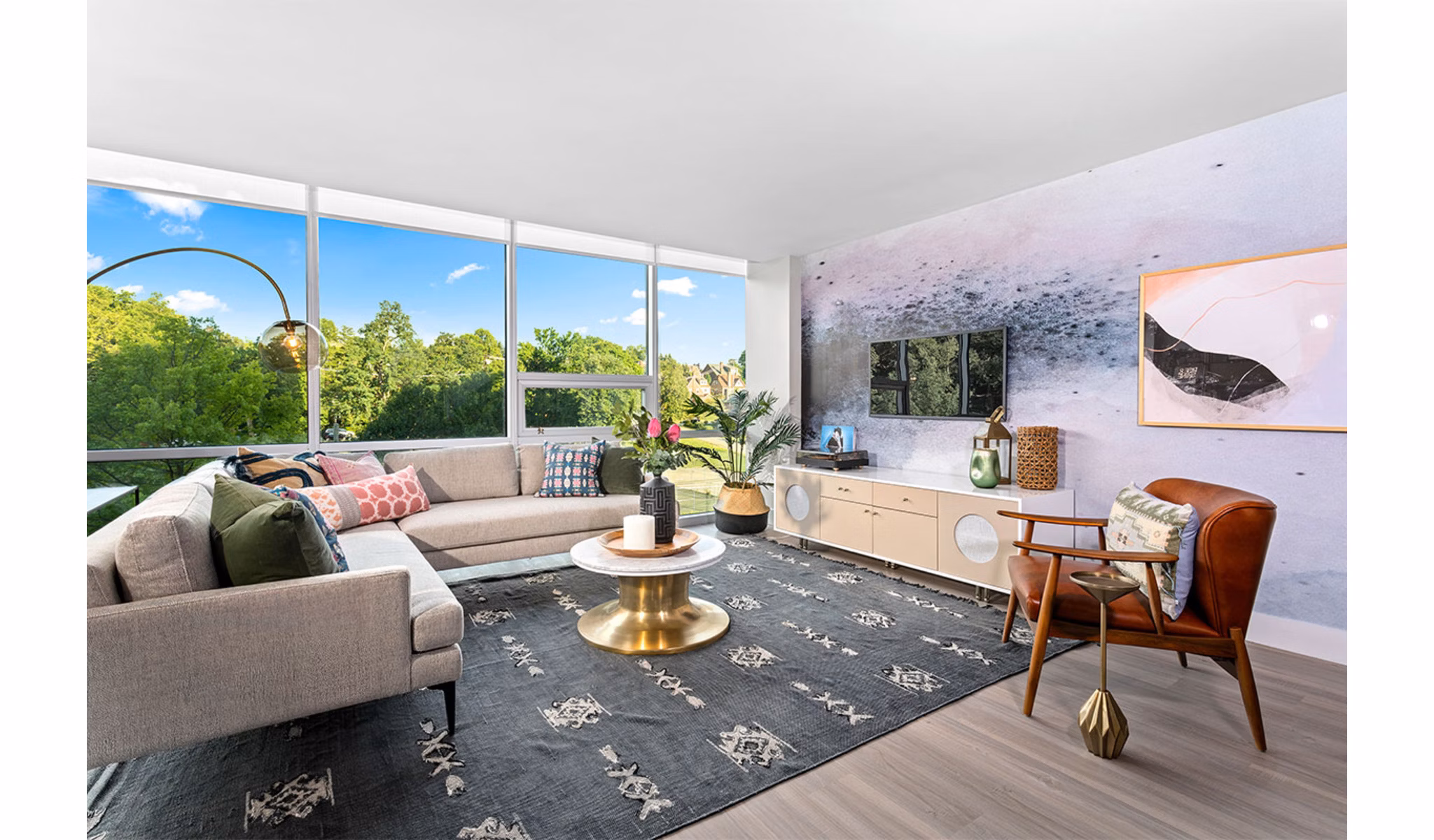 living room at Highland House Tower Apartments