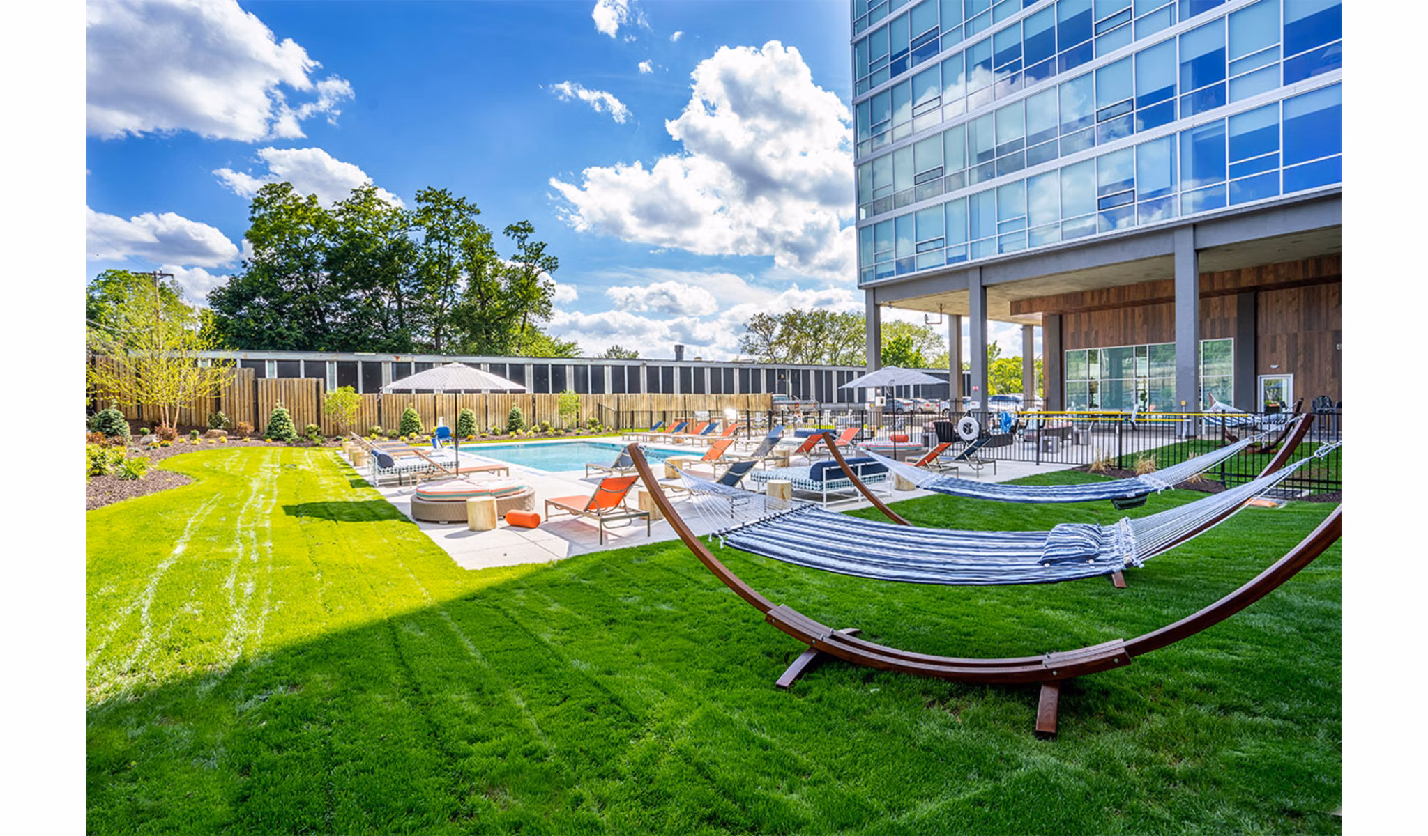 pool Highland House Tower Apartments