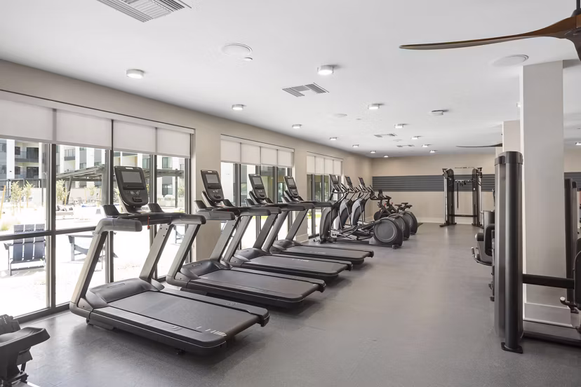fitness center at Alta 87 Apartments 