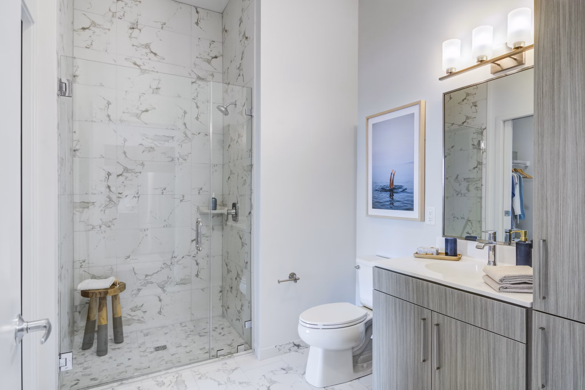 bathroom at The Robinson Apartments