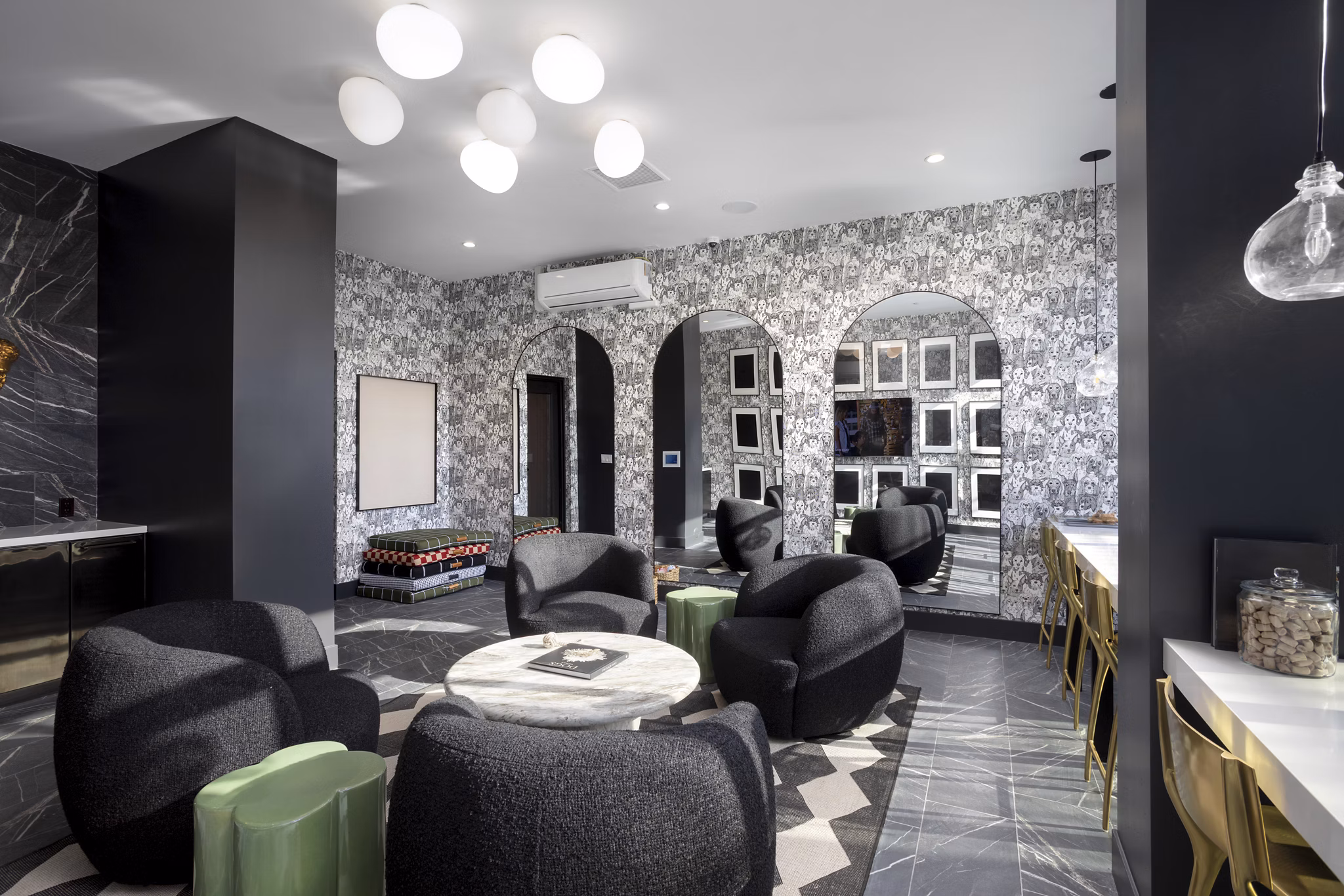 Clubhouse/Lobby at Alexan Camellia Apartments