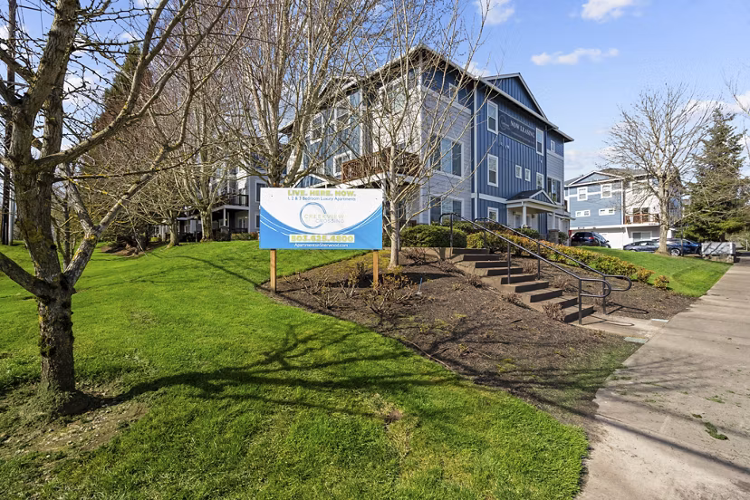 SIGNAGE at Creekview Crossing Apartments