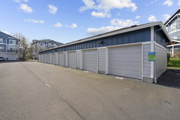 garage at Creekview Crossing Apartments