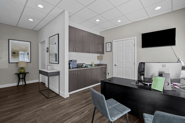 home office at Creekview Crossing Apartments