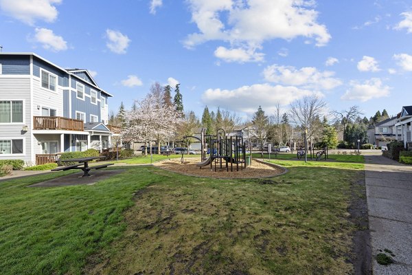 playground at Creekview Crossing Apartments