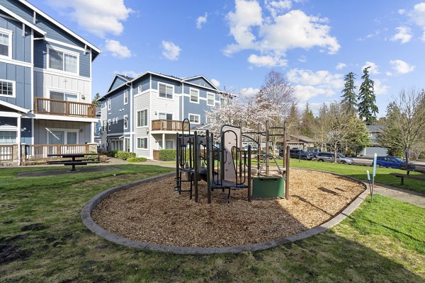 playground at Creekview Crossing Apartments