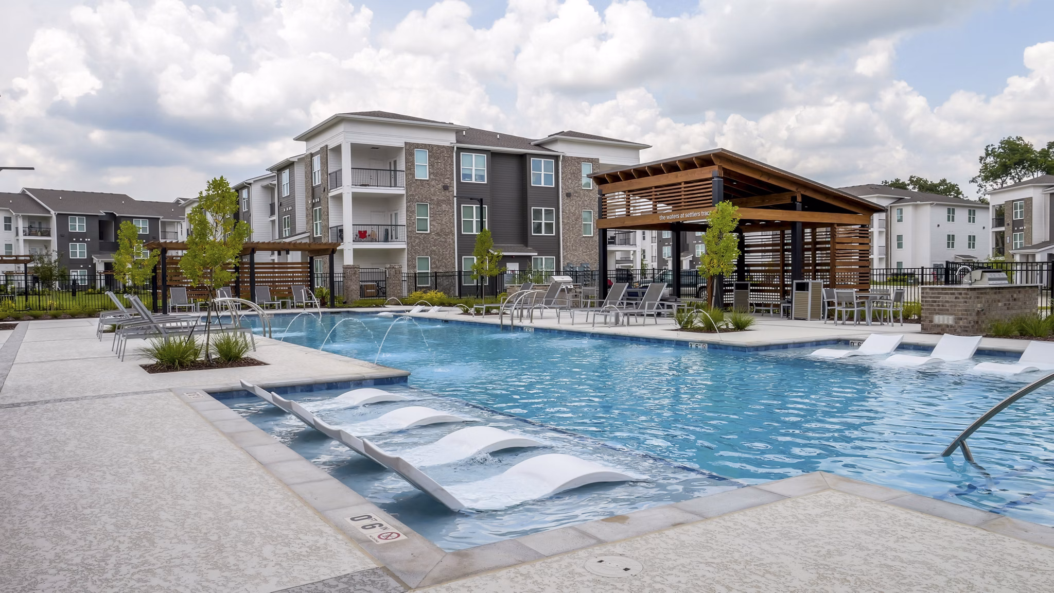 pool at The Waters at Settlers Trace Apartments