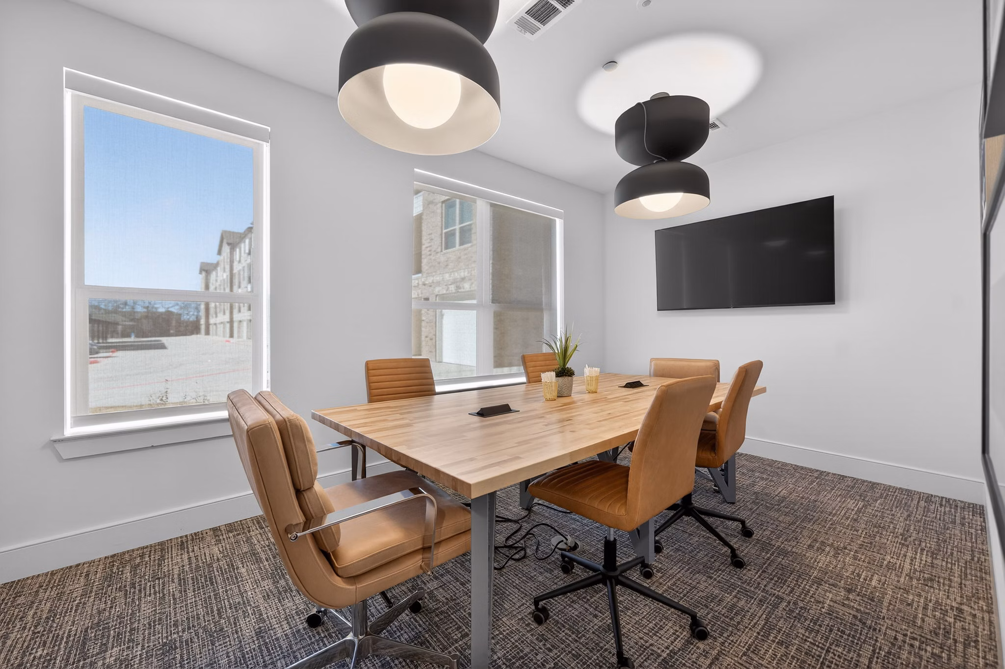 clubhouse at Marlowe Corinth Groves Apartments