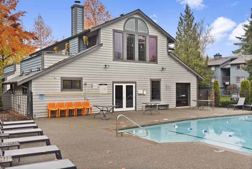 pool at Lodge at Madrona Apartments