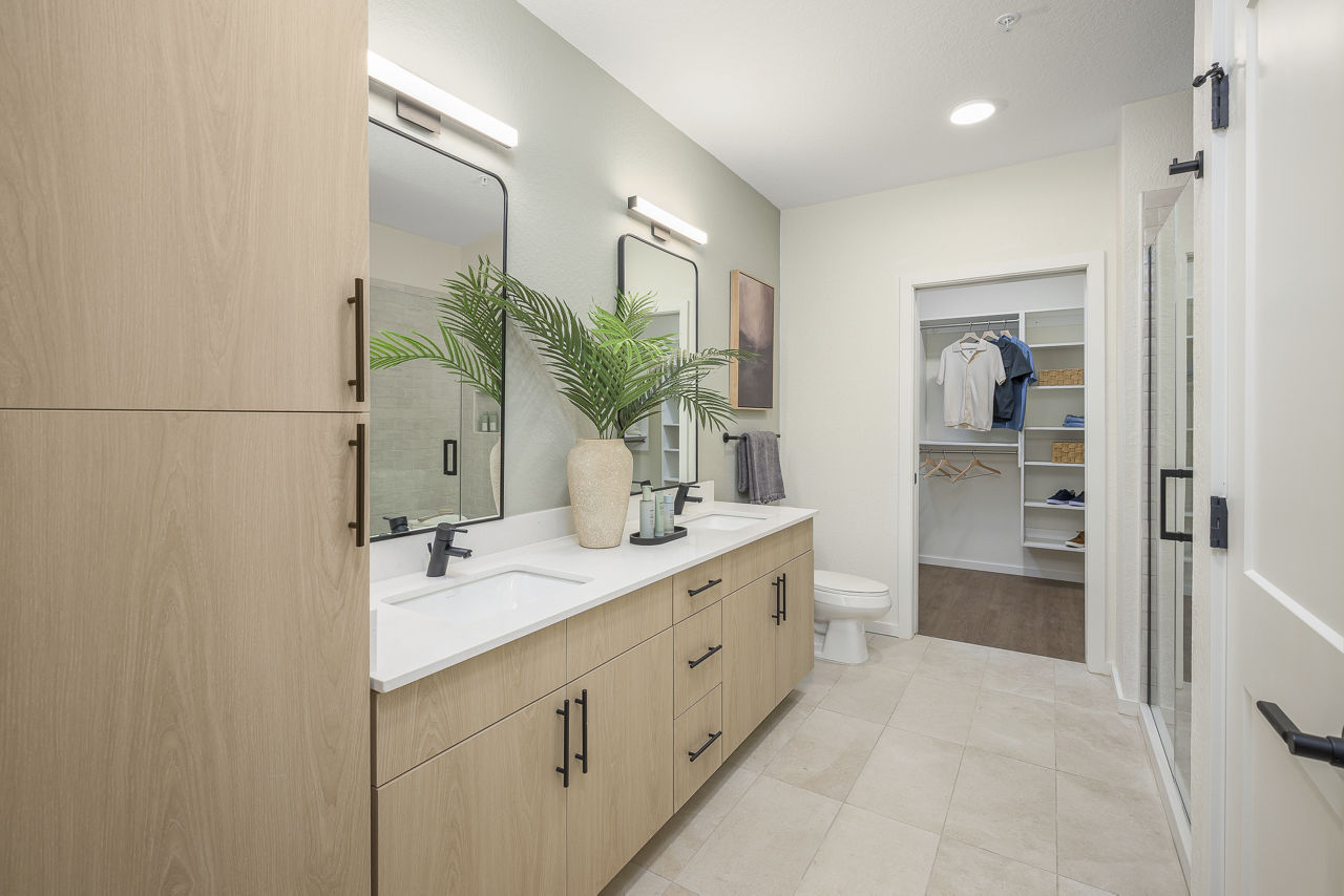 Fiori Apartments 27 of 28