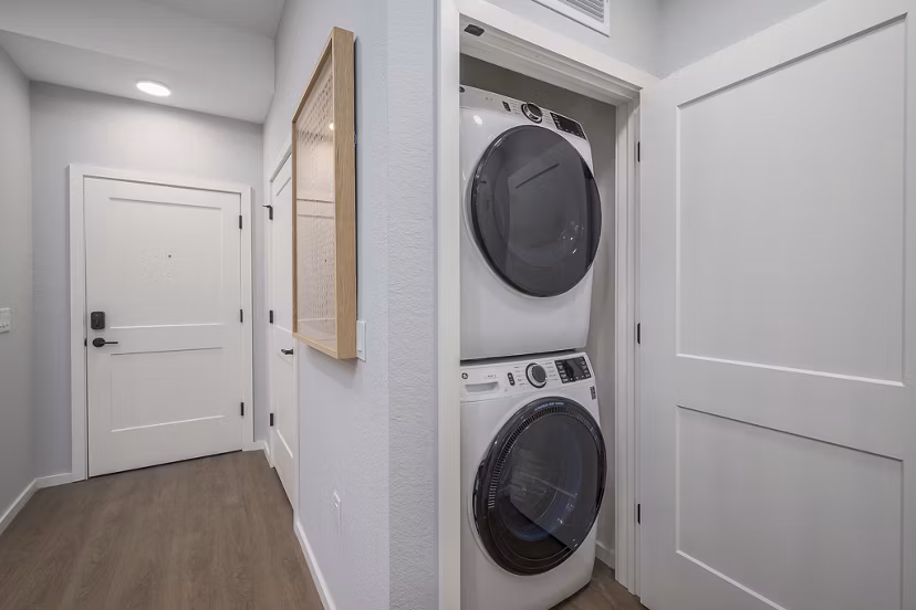 laundry facility at Fiori Apartments
