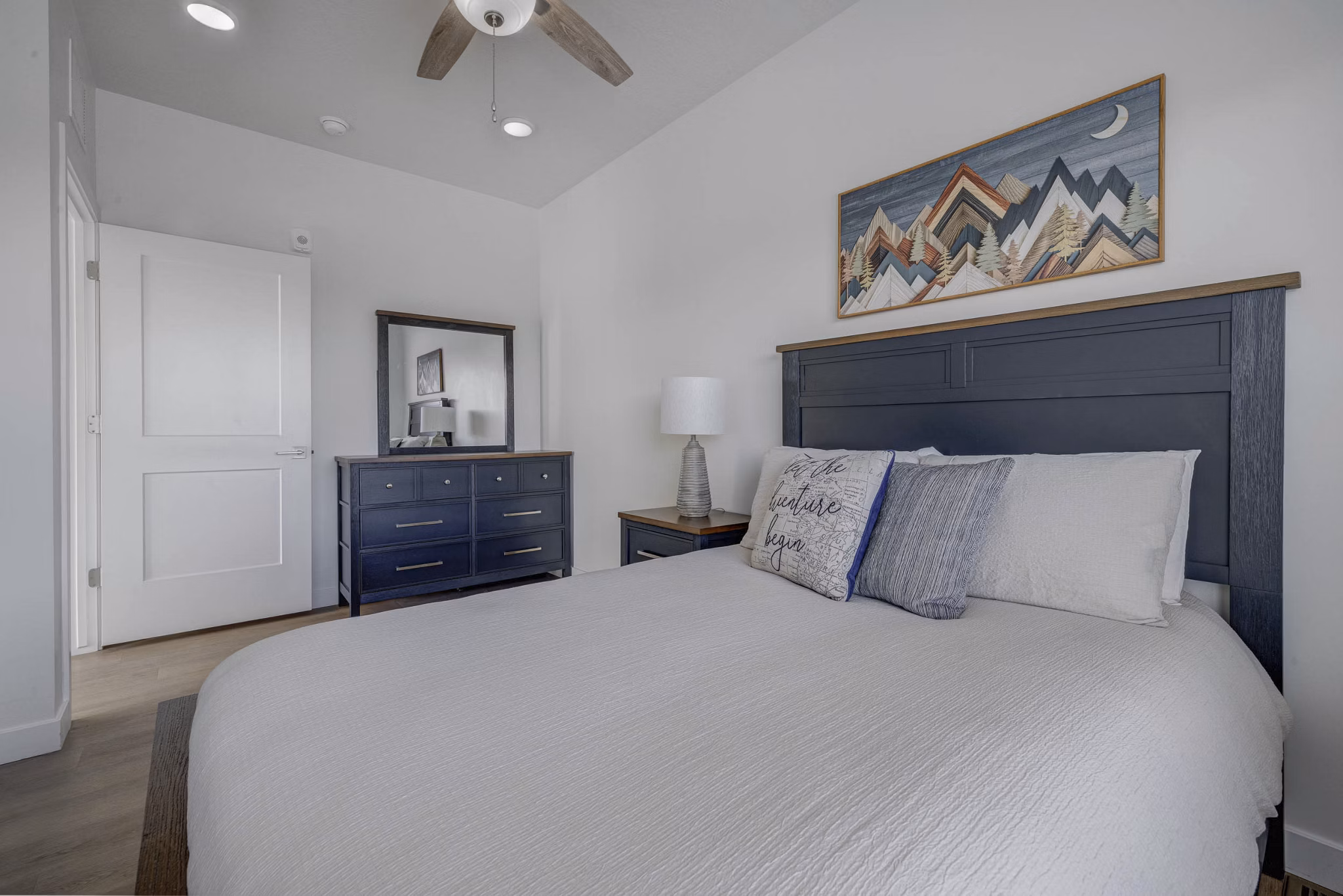 bedroom at Trailside Townhomes Apartments 