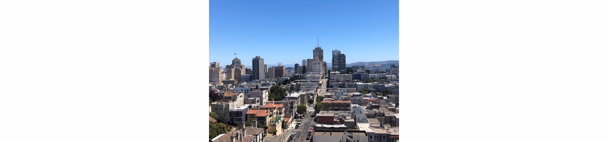 building at 1000 Green Apartments