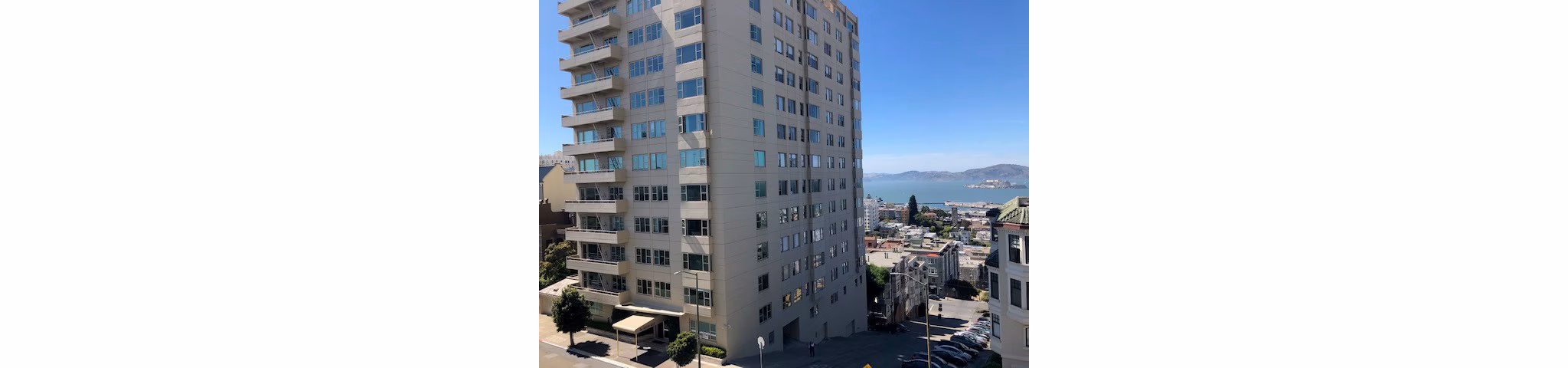 building at 1000 Green Apartments