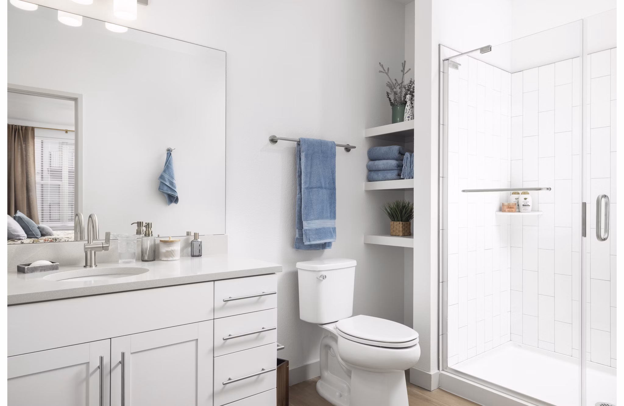 Bathroom at Aspendale Littleton Apartments