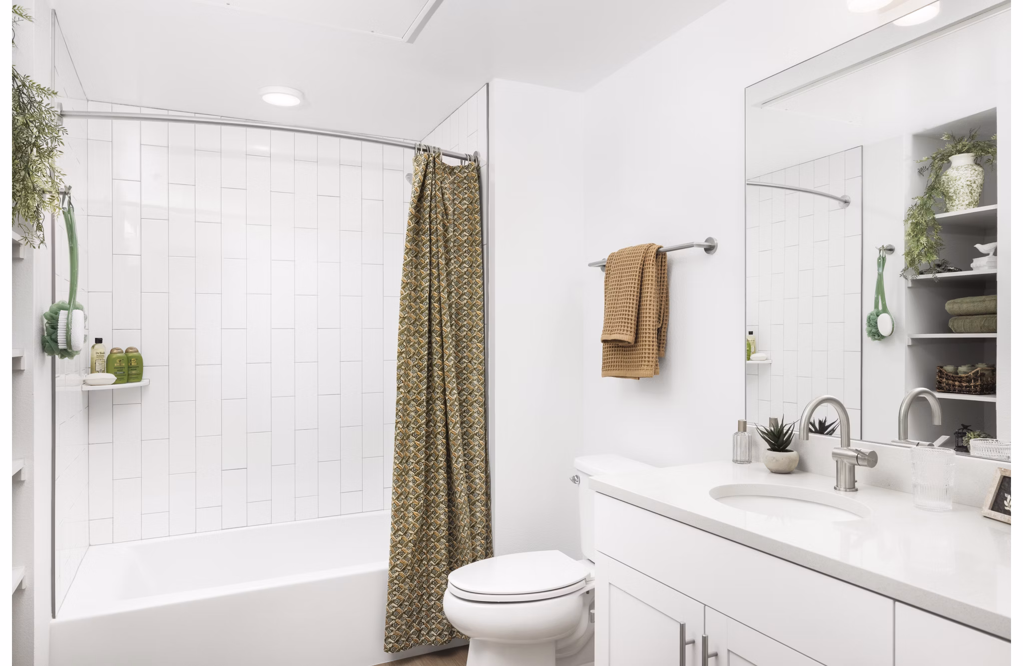 Bathroom at Aspendale Littleton Apartments