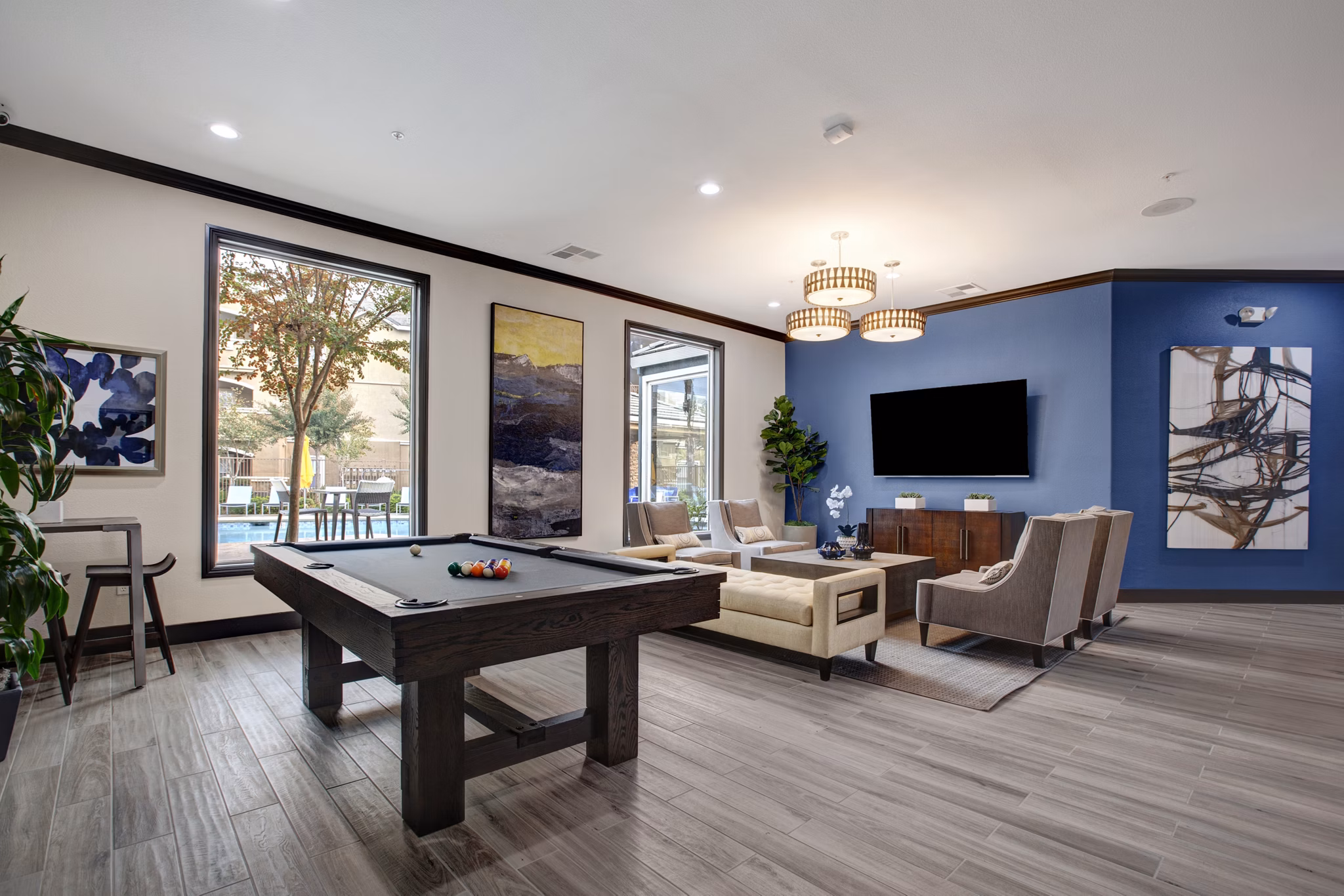 clubhouse at Broadleaf Apartments