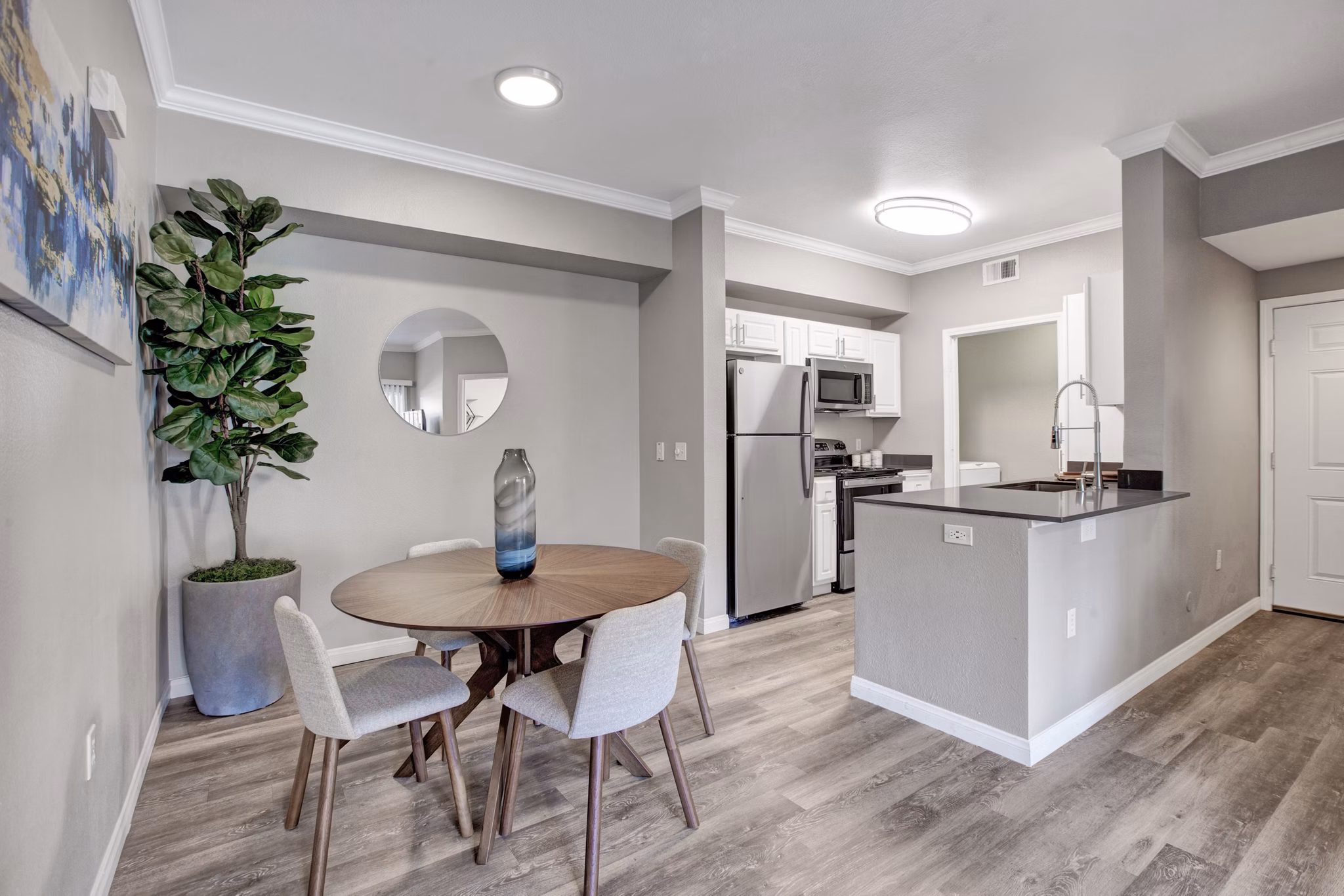 kitchen at Broadleaf Apartments Apartments