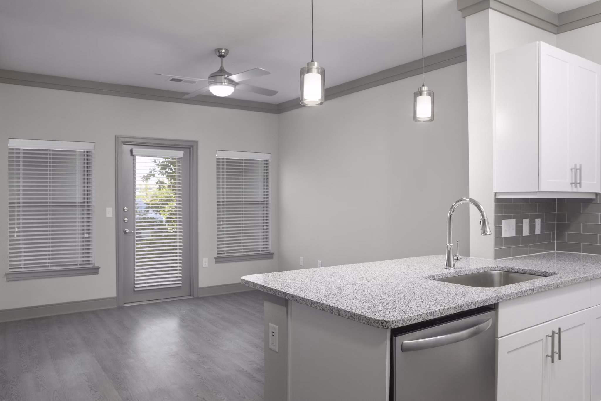 kitchen at Cyan Southcreek Apartments