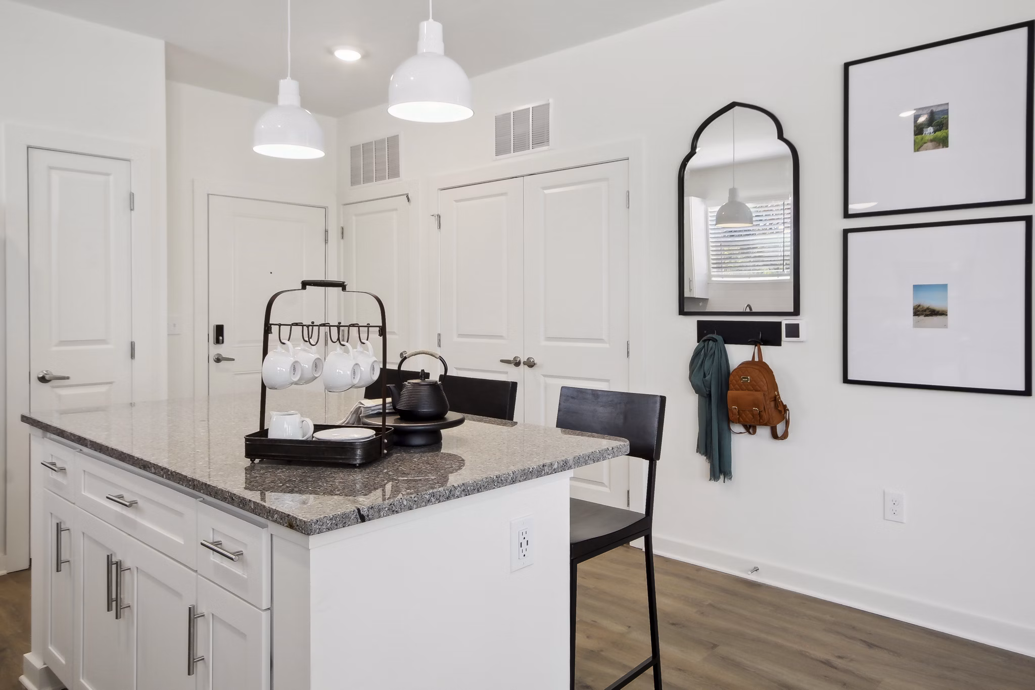dining room at Norwood Steele Creek Apartments 