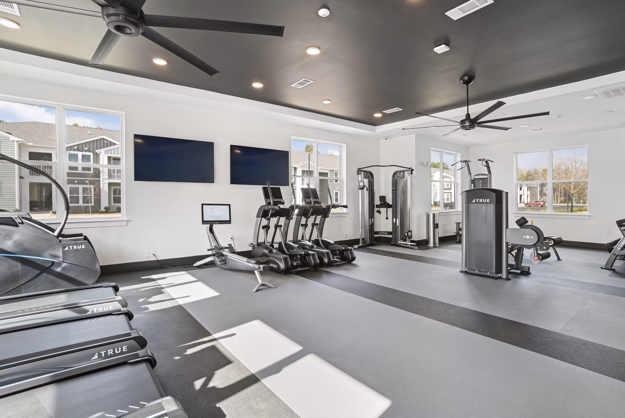 fitness center at Norwood Steele Creek Apartments 