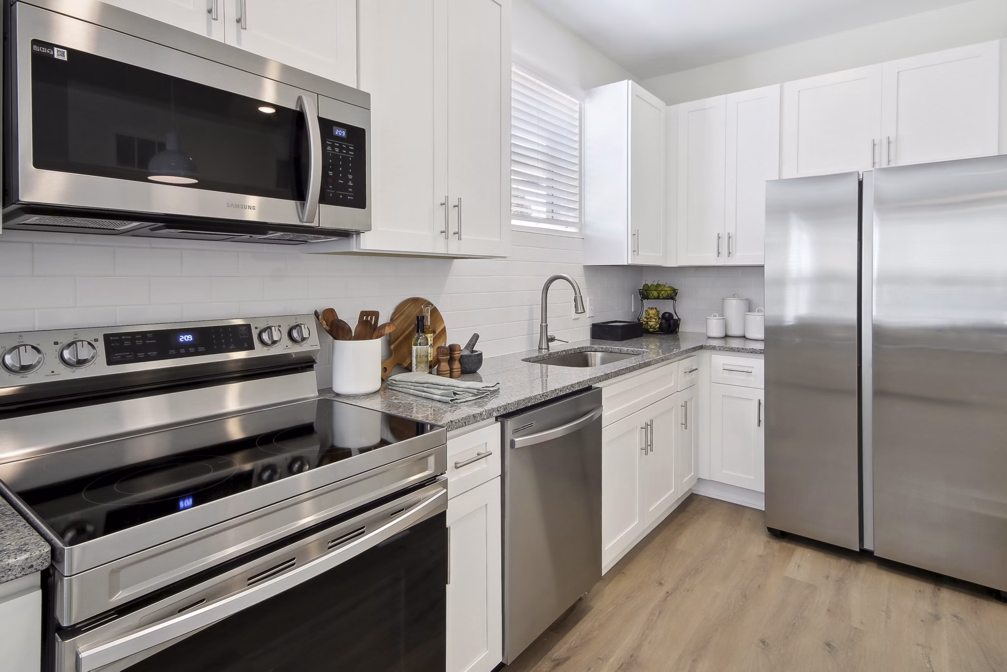 kitchen at Norwood Steele Creek Apartments 