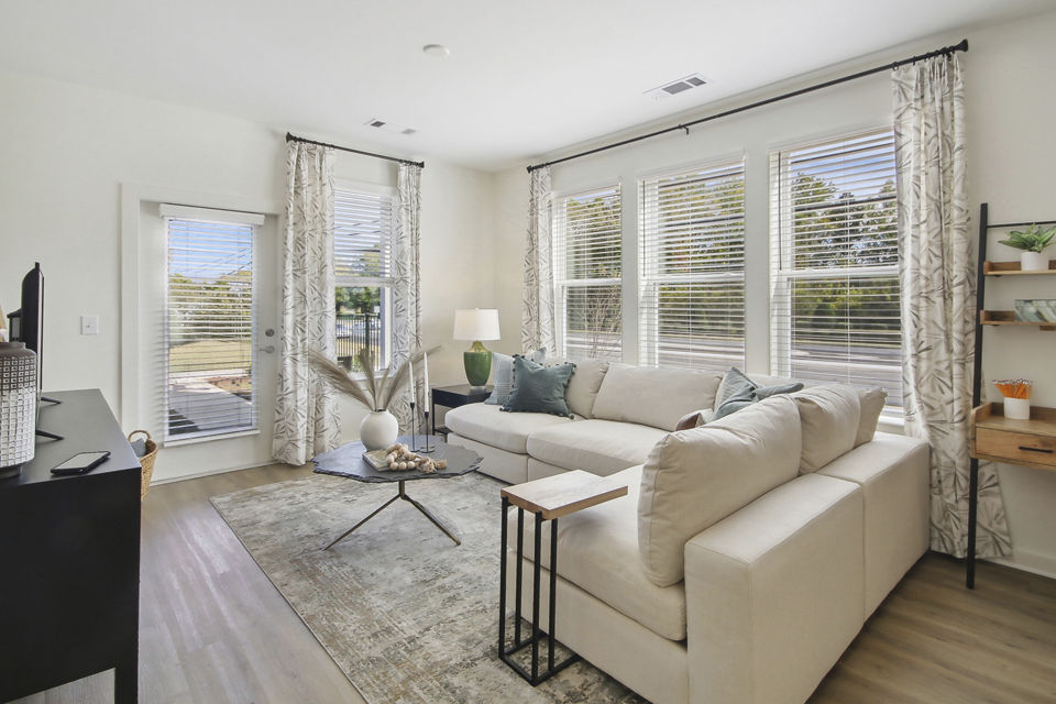 living room at Norwood Steele Creek Apartments 