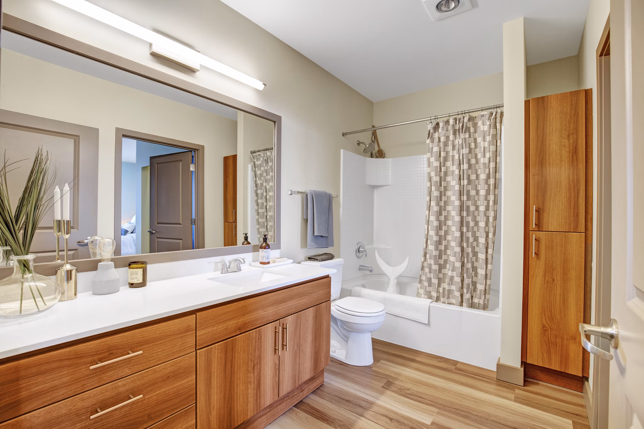 bathroom at Pratt Park Apartments