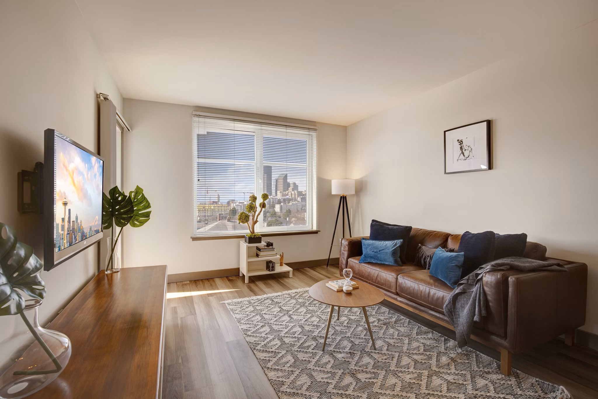 living room at Pratt Park Apartments