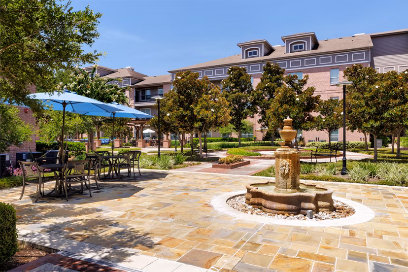 building/exterior at Elate Royal Oaks Apartments