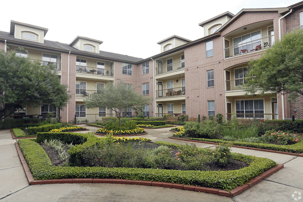 Elate Royal Oaks Houston Tx 4 of 12