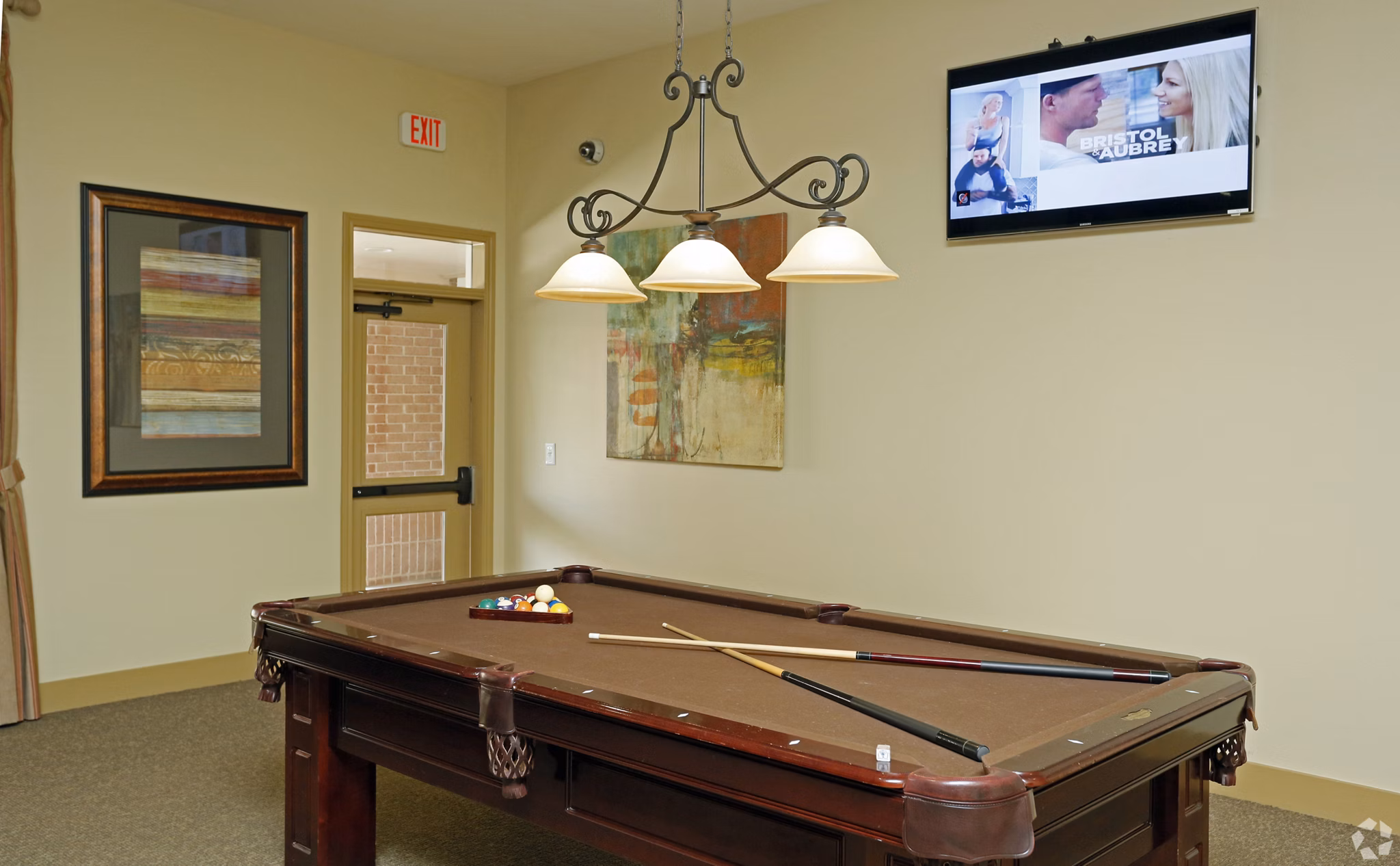 clubhouse at Elate Royal Oaks Apartments