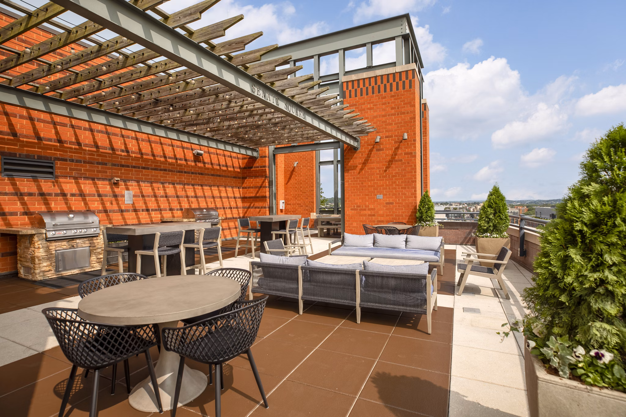 grill area at Senate Square Apartments